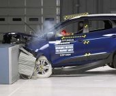 2013 Hyundai Tucson IIHS Frontal Impact Crash Test Picture